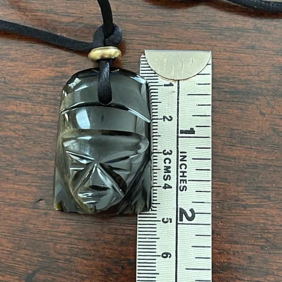 Mexican Mayan hand carved black obsidian mask pendant necklace - Picture 10 of 11